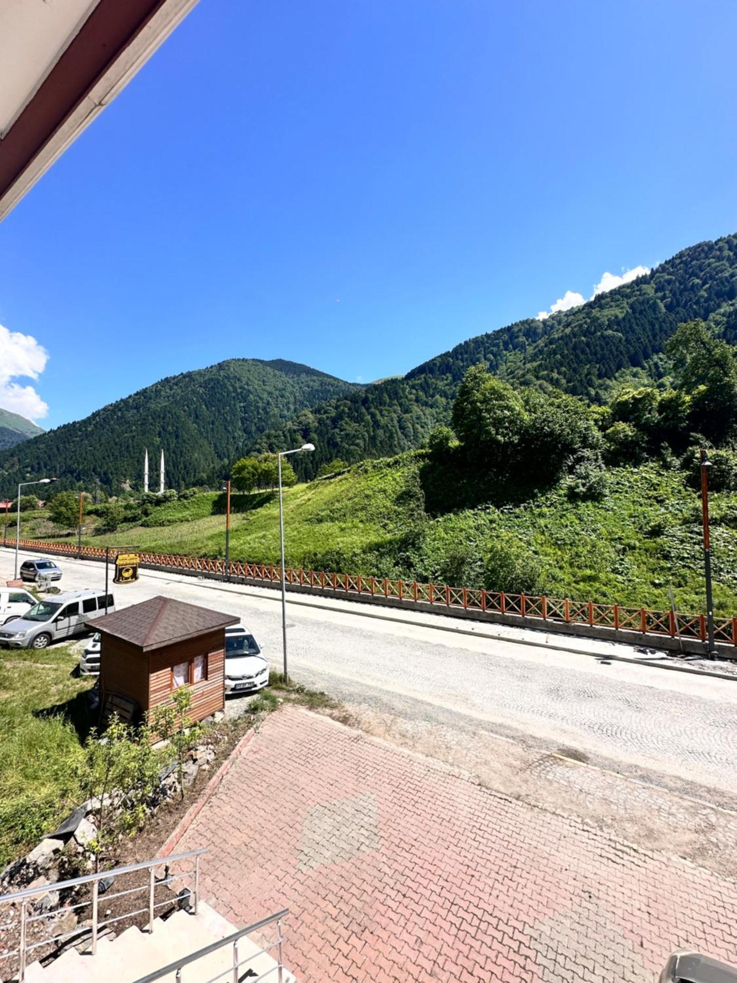 Villa Tapanoz Узунгьол Екстериор снимка